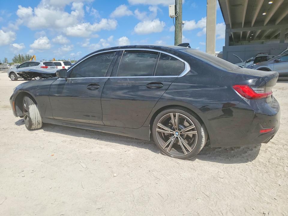 47752326 :رقم المزاد ، 3MW5R1J04M8B88661 vin ، 2021 Bmw 330i مزاد بيع
