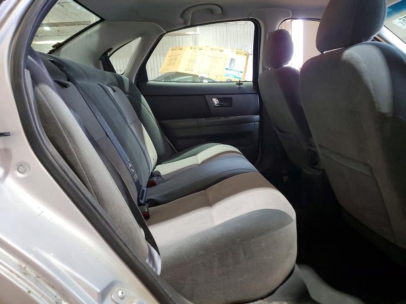 48128176 :رقم المزاد ، 1FAFP55S42G271687 vin ، 2002 Ford Taurus مزاد بيع