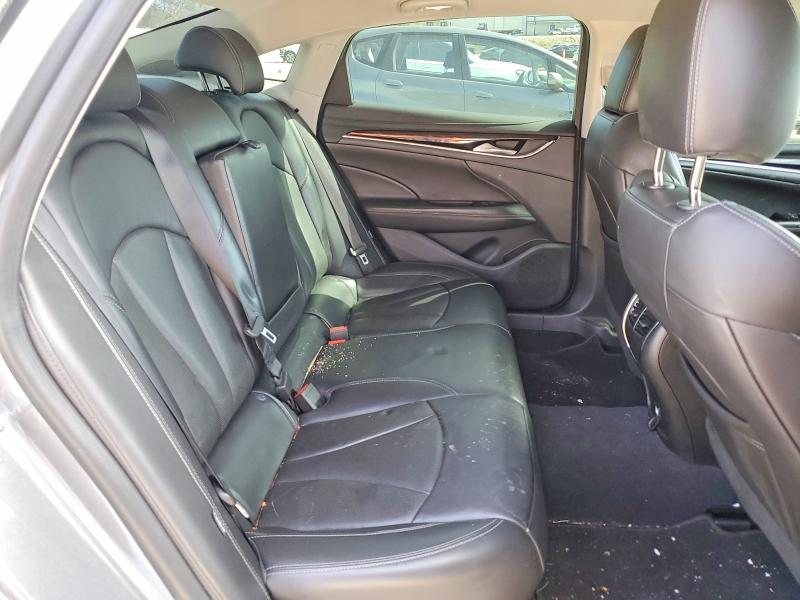 41792636 :رقم المزاد ، 1G4ZP5SSXJU108999 vin ، 2018 Buick Lacrosse مزاد بيع