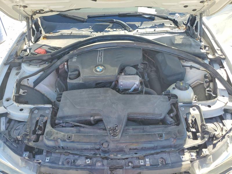 2015 Bmw 328 მანქანა იყიდება აუქციონზე, vin: WBA3B5C57FF961662, აუქციონის ნომერი: 47046956