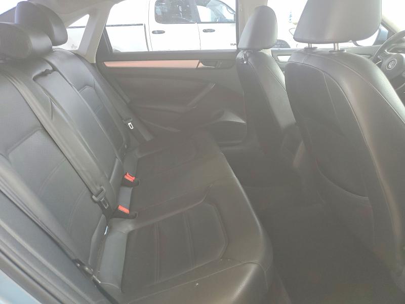48180616 :رقم المزاد ، 1VWBH7A3XCC072780 vin ، 2012 Volkswagen Passat مزاد بيع