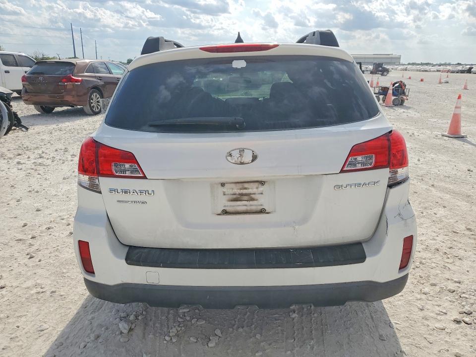 48011906 :رقم المزاد ، 4S4BRCCC9E3236931 vin ، 2014 Subaru Outback مزاد بيع