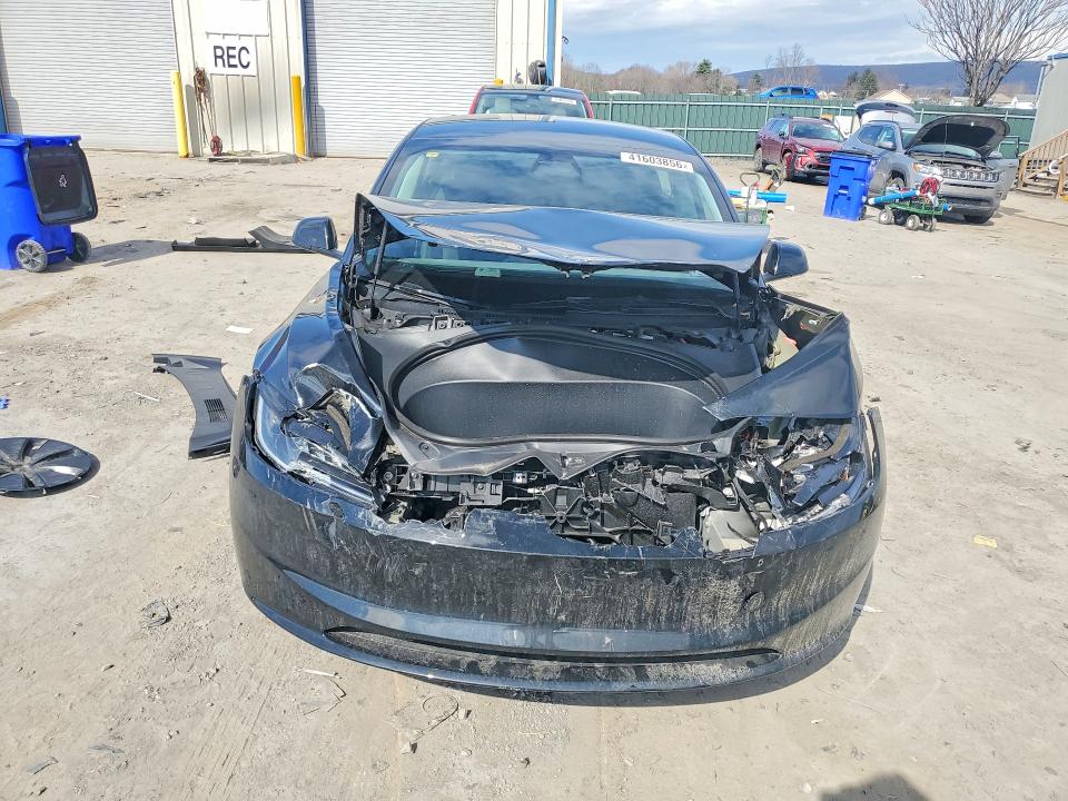 Продажа на аукционе авто 2025 Tesla Model 3, vin: 5YJ3E1EA4SF040642, номер лота: 41603856