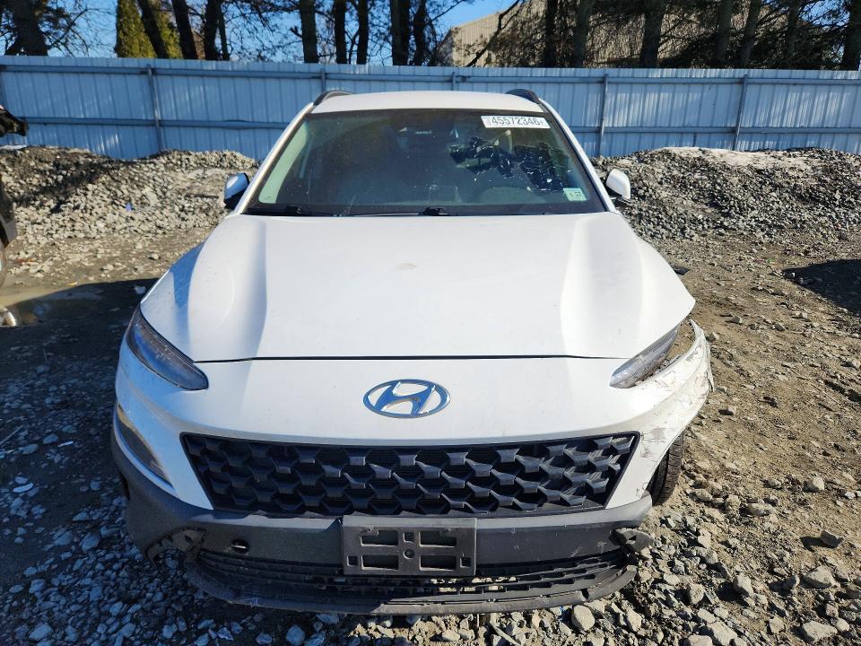 2022 Hyundai Kona მანქანა იყიდება აუქციონზე, vin: KM8K6CAB0NU832300, აუქციონის ნომერი: 45572346