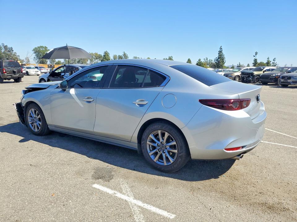46740236 :رقم المزاد ، JM1BPABL1L1165572 vin ، 2020 Mazda 3 مزاد بيع