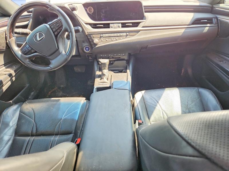 47101486 :رقم المزاد ، 58AFA1C15MU007238 vin ، 2021 Lexus Es 300h مزاد بيع
