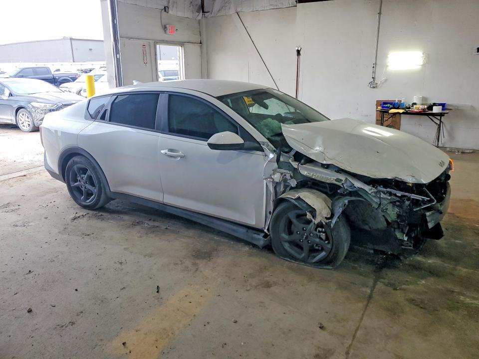 Продажа на аукционе авто 2025 Kia K4, vin: 3KPFT4DE2SE182907, номер лота: 79228295
