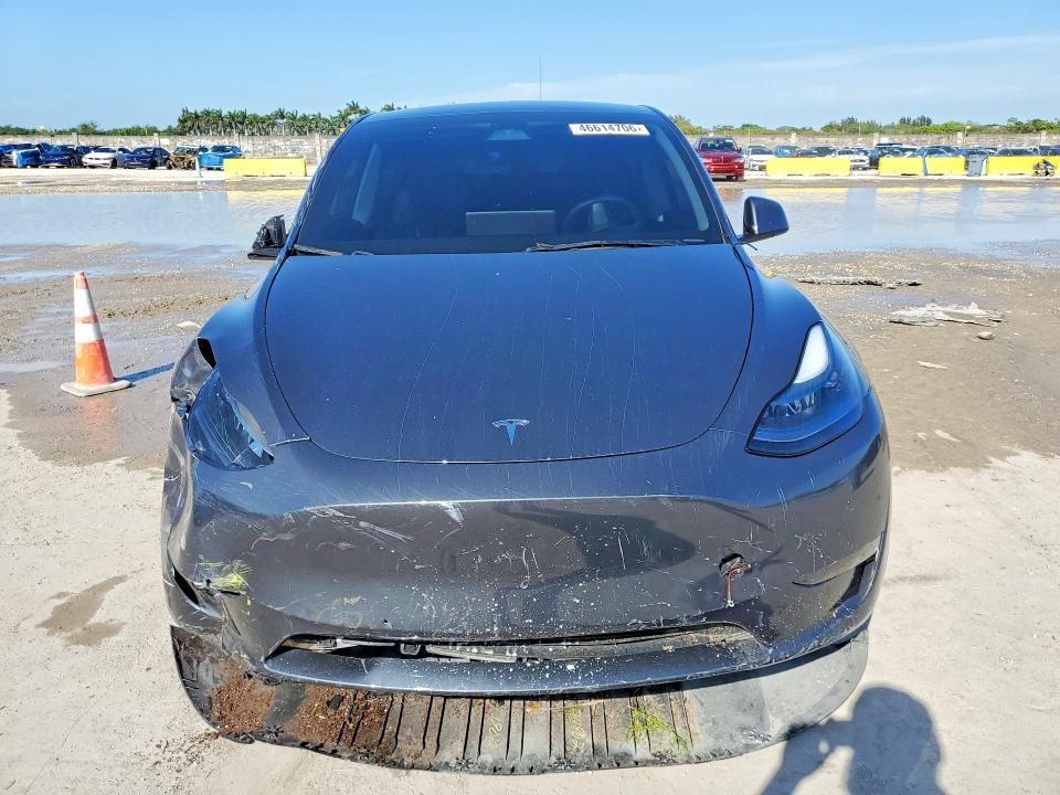46614706 :رقم المزاد ، 7SAYGDED8PF959484 vin ، 2023 Tesla Model Y مزاد بيع