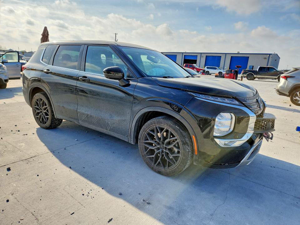 Продаж на аукціоні авто 2023 Mitsubishi Outlander, vin: JA4J3UA82PZ013615, номер лоту: 47306566
