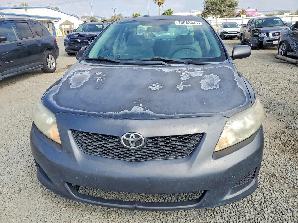 79953045 :رقم المزاد ، 1NXBU4EE0AZ190851 vin ، 2010 Toyota Corolla مزاد بيع
