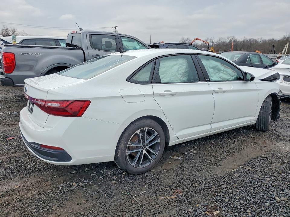 79820345 :رقم المزاد ، 3VWBX7BU2SM064809 vin ، 2025 Volkswagen Jetta مزاد بيع
