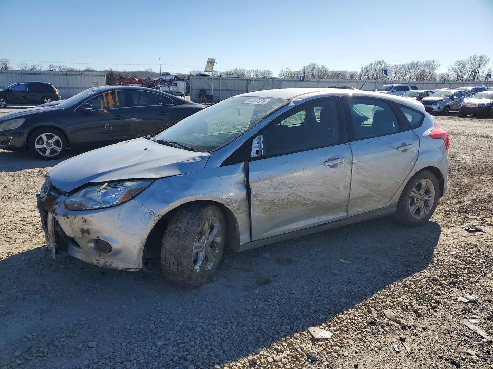 46091106 :رقم المزاد ، 1FADP3K22DL138582 vin ، 2013 Ford Focus مزاد بيع
