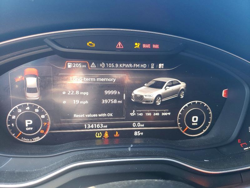 2017 Audi A4 მანქანა იყიდება აუქციონზე, vin: WAUENAF42HN020947, აუქციონის ნომერი: 79762805