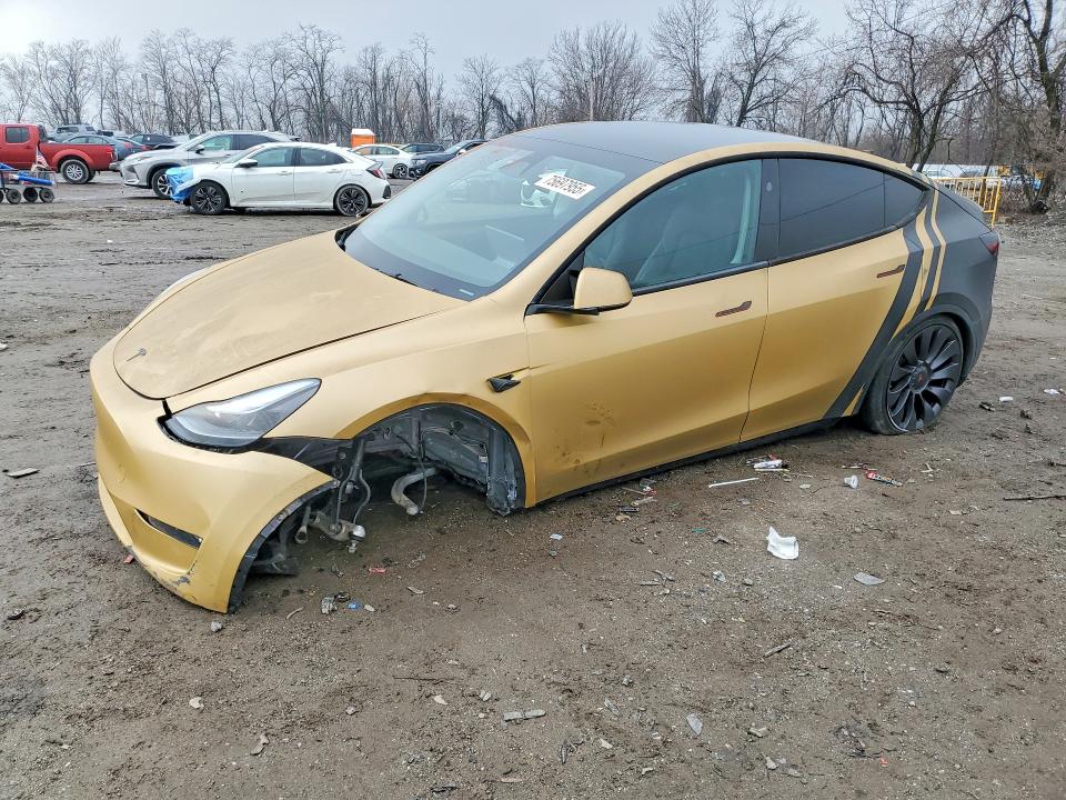 75697955 :رقم المزاد ، 7SAYGDEF7RA285703 vin ، 2024 Tesla Model Y مزاد بيع