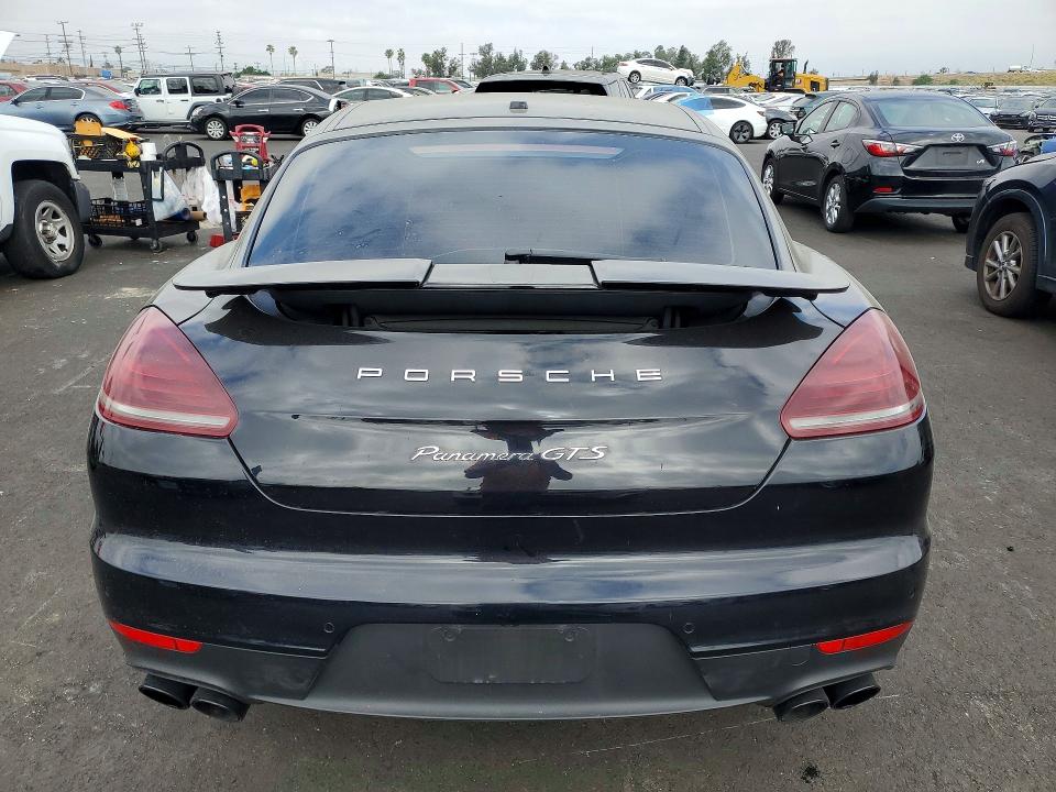 79126625 :رقم المزاد ، WP0AF2A79GL081387 vin ، 2016 Porsche Panamera مزاد بيع