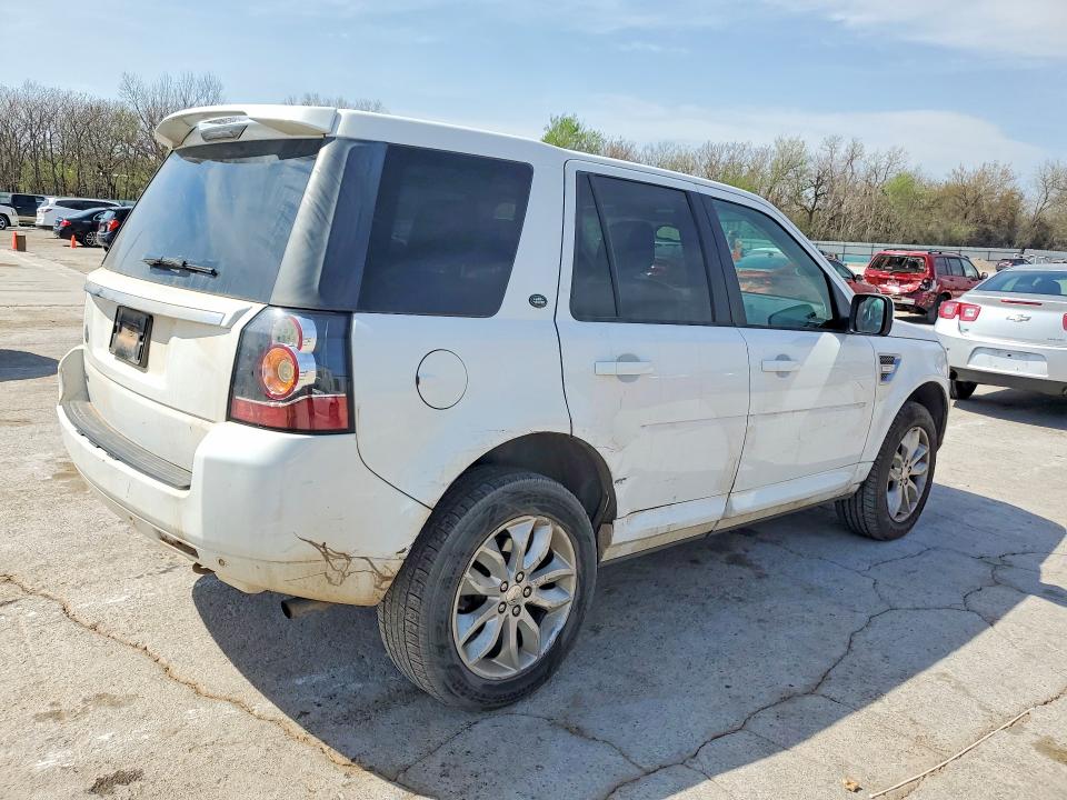 2014 Land Rover Lr2 მანქანა იყიდება აუქციონზე, vin: SALFR2BG5EH406380, აუქციონის ნომერი: 47741606
