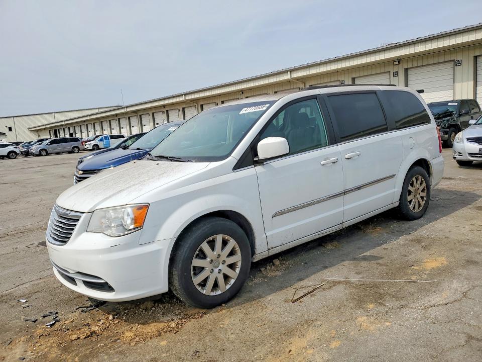 47170556 :رقم المزاد ، 2C4RC1BG5FR572663 vin ، 2015 Chrysler Town & Country مزاد بيع