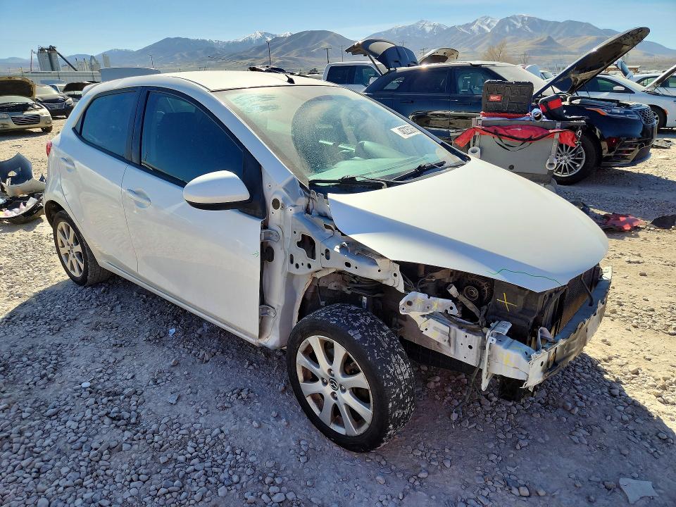 46225236 :رقم المزاد ، JM1DE1LY9D0159051 vin ، 2013 Mazda Mazda2 مزاد بيع