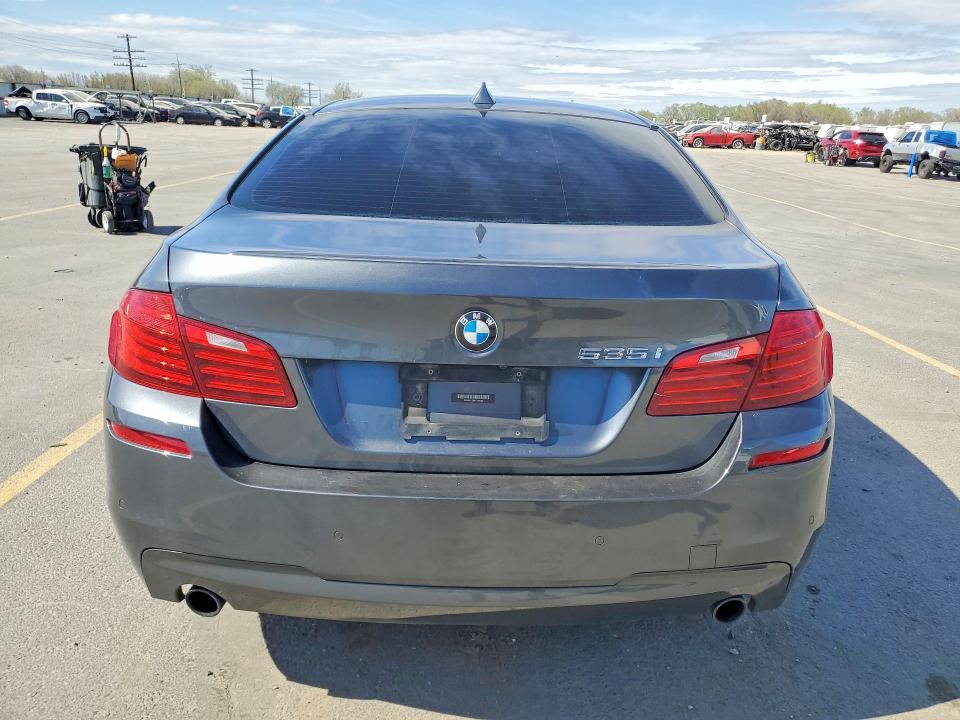 2015 Bmw 535 მანქანა იყიდება აუქციონზე, vin: WBA5B1C58FG128402, აუქციონის ნომერი: 47574866