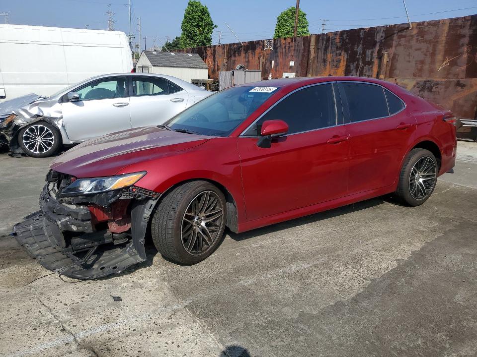Продаж на аукціоні авто 2018 Toyota Camry, vin: 4T1B11HK4JU629154, номер лоту: 47576116