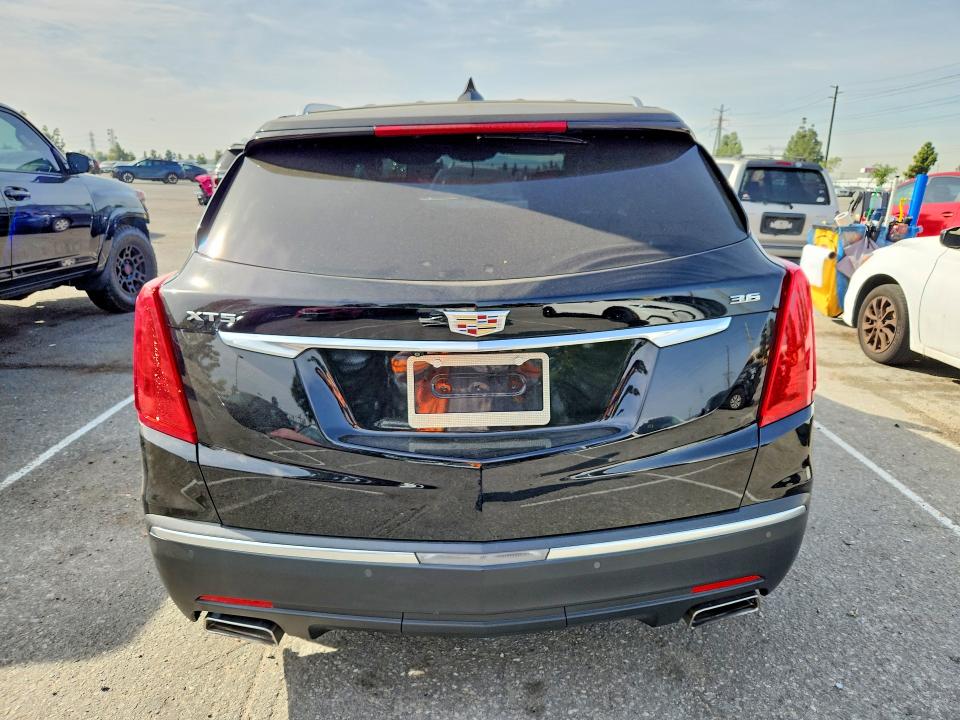 Продажа на аукционе авто 2017 Cadillac Xt5, vin: 1GYKNARS4HZ305717, номер лота: 47705406