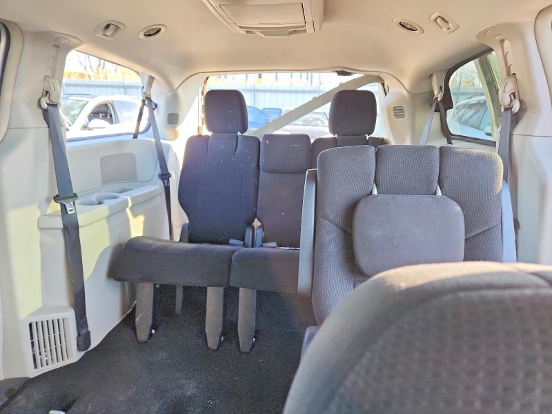 Auction sale of the 2011 Chrysler Town & Country, vin: 2A4RR5DG6BR605015, lot number: 46325956