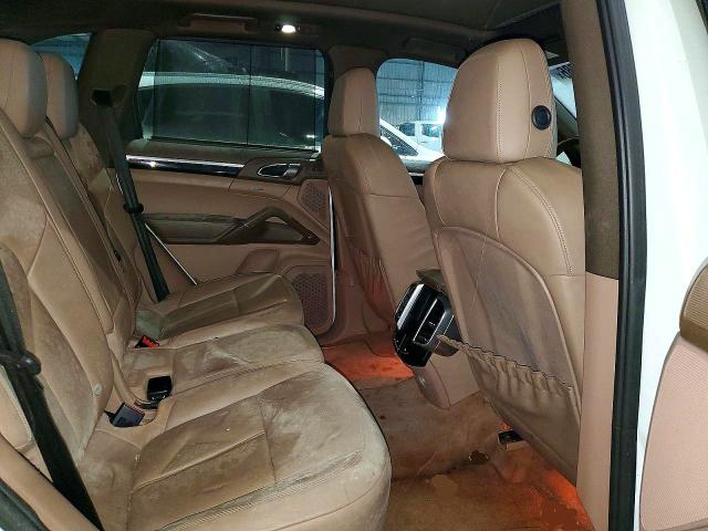Продаж на аукціоні авто 2012 Porsche Cayenne, vin: WP1AB2A26CLA48341, номер лоту: 46470286