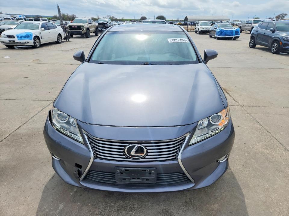 42079946 :رقم المزاد ، JTHBK1GG6E2104708 vin ، 2014 Lexus Es 350 مزاد بيع