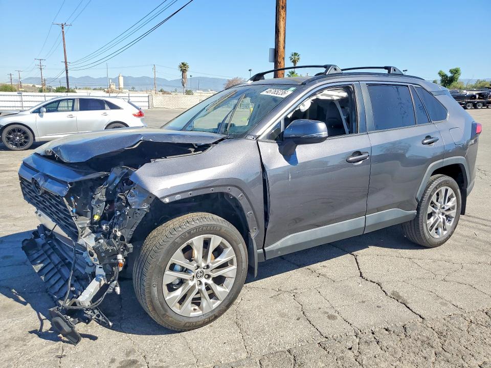 2024 Toyota Rav4 მანქანა იყიდება აუქციონზე, vin: 2T3C1RFV5RC262334, აუქციონის ნომერი: 46765236