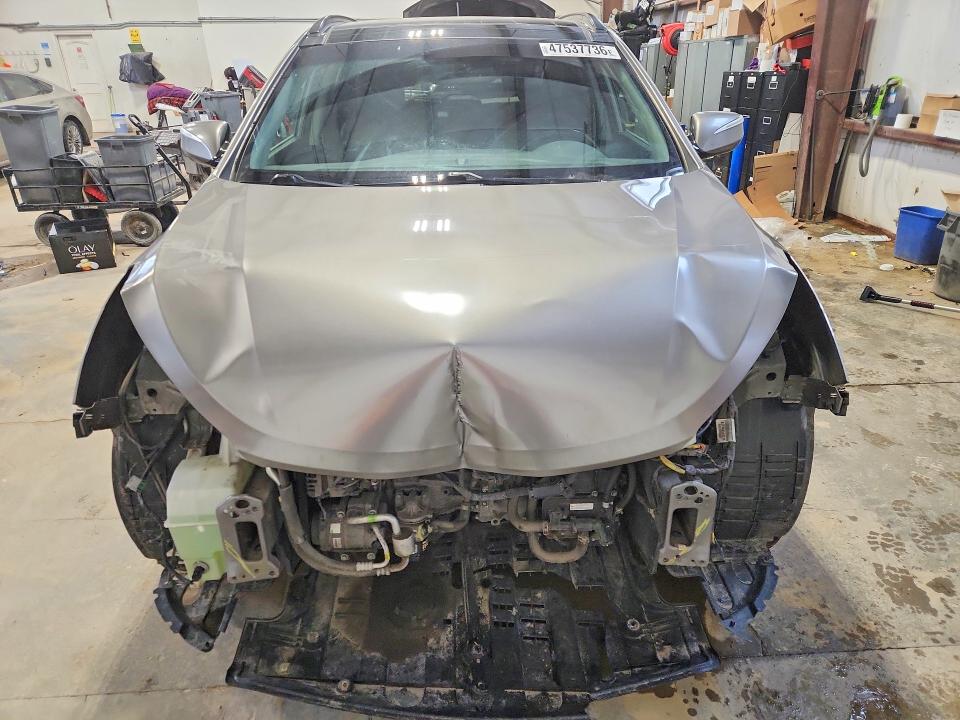 Продажа на аукционе авто 2015 Hyundai Santa Fe Sport, vin: 5XYZUDLBXFG293098, номер лота: 47537736