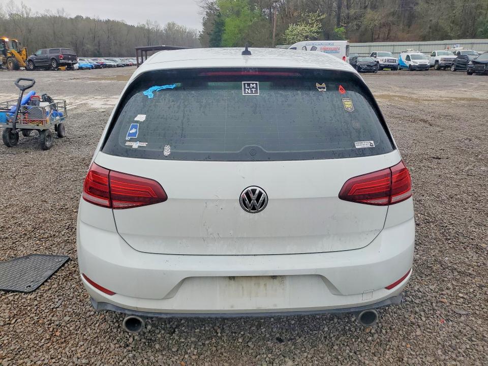 2018 Volkswagen Gti მანქანა იყიდება აუქციონზე, vin: 3VW547AU4JM292462, აუქციონის ნომერი: 41825486