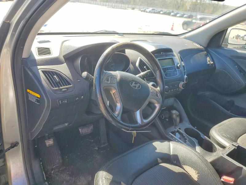 2010 Hyundai Tucson მანქანა იყიდება აუქციონზე, vin: KM8JU3AC3AU071041, აუქციონის ნომერი: 46397956