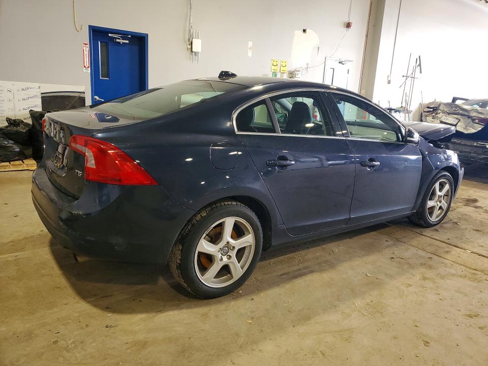 Продажа на аукционе авто 2012 Volvo S60, vin: YV1622FS4C2130066, номер лота: 46527446