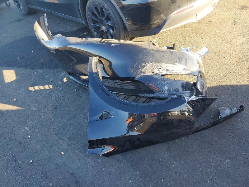 46271796 :رقم المزاد ، 7SAYGDEE4PA029765 vin ، 2023 Tesla Model Y مزاد بيع
