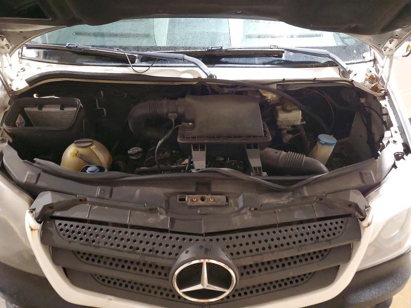 45838946 :رقم المزاد ، WD3PE8CC4F5960447 vin ، 2015 Mercedes Benz Sprinter مزاد بيع