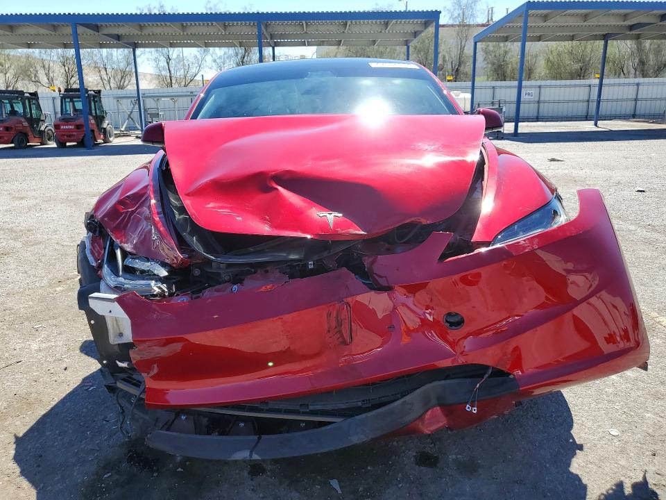 47054336 :رقم المزاد ، 5YJ3E1EA0SF904098 vin ، 2025 Tesla Model 3 مزاد بيع