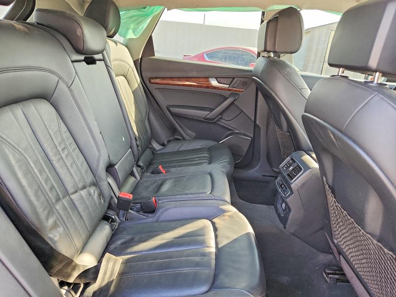 Продаж на аукціоні авто 2018 Audi Q5, vin: WA1BNAFY1J2008749, номер лоту: 48303676