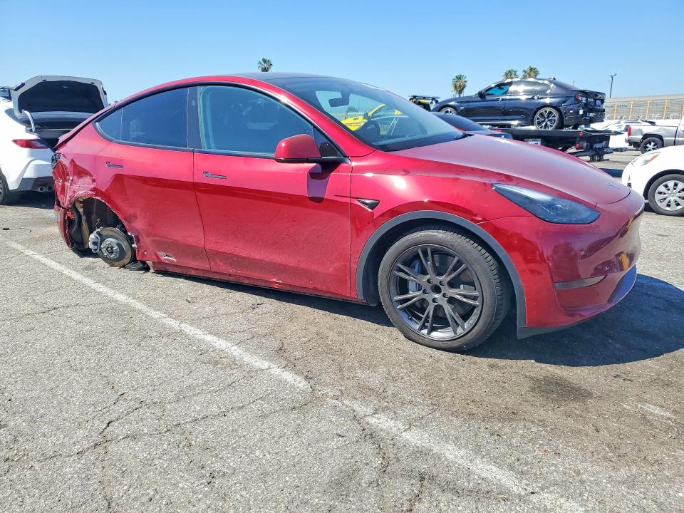 2025 Tesla Model Y მანქანა იყიდება აუქციონზე, vin: 7SAYGDED5SF320911, აუქციონის ნომერი: 45825556