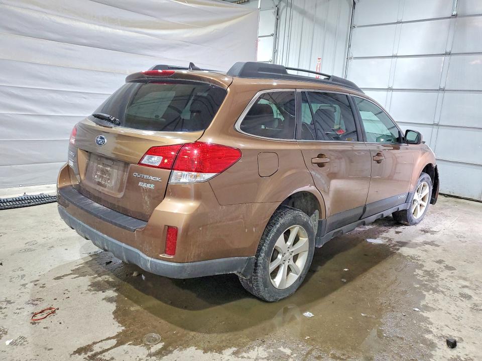 2013 Subaru Outback მანქანა იყიდება აუქციონზე, vin: 4S4BRBLC8D3303415, აუქციონის ნომერი: 45547616