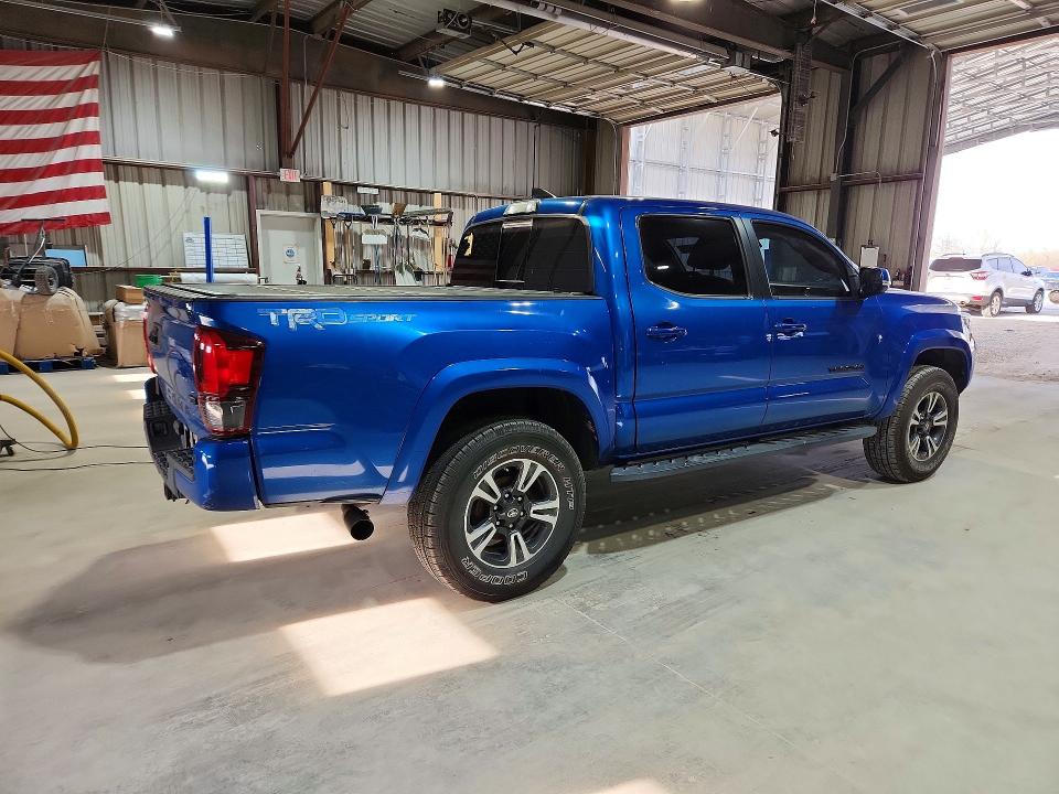 Aukcja sprzedaży 2018 Toyota Tacoma, vin: 5TFAZ5CN7JX060705, numer aukcji: 48305436