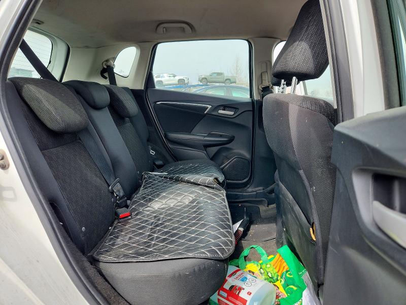 45505406 :رقم المزاد ، 3HGGK5H51FM105966 vin ، 2015 Honda Fit مزاد بيع