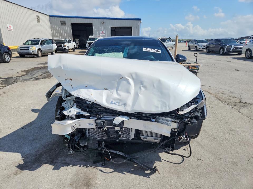Продаж на аукціоні авто 2026 Kia K5, vin: KNAG44J87T5398357, номер лоту: 42077566