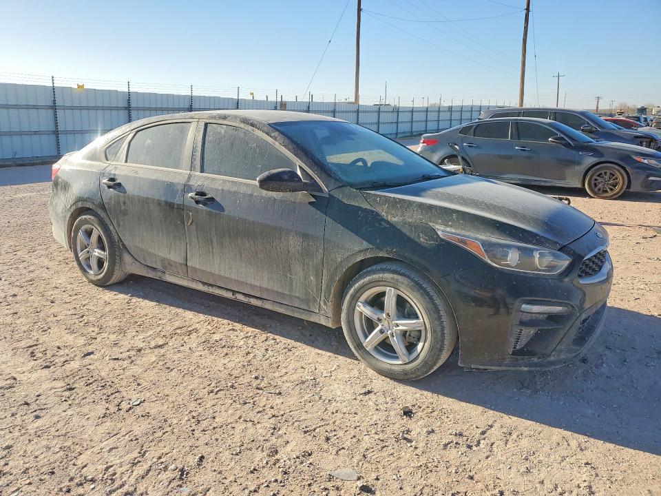 45868786 :رقم المزاد ، 3KPF24AD6LE180447 vin ، 2020 Kia Forte مزاد بيع