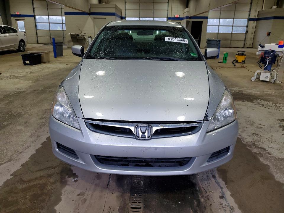 2007 Honda Accord მანქანა იყიდება აუქციონზე, vin: 1HGCM56377A171723, აუქციონის ნომერი: 41649866
