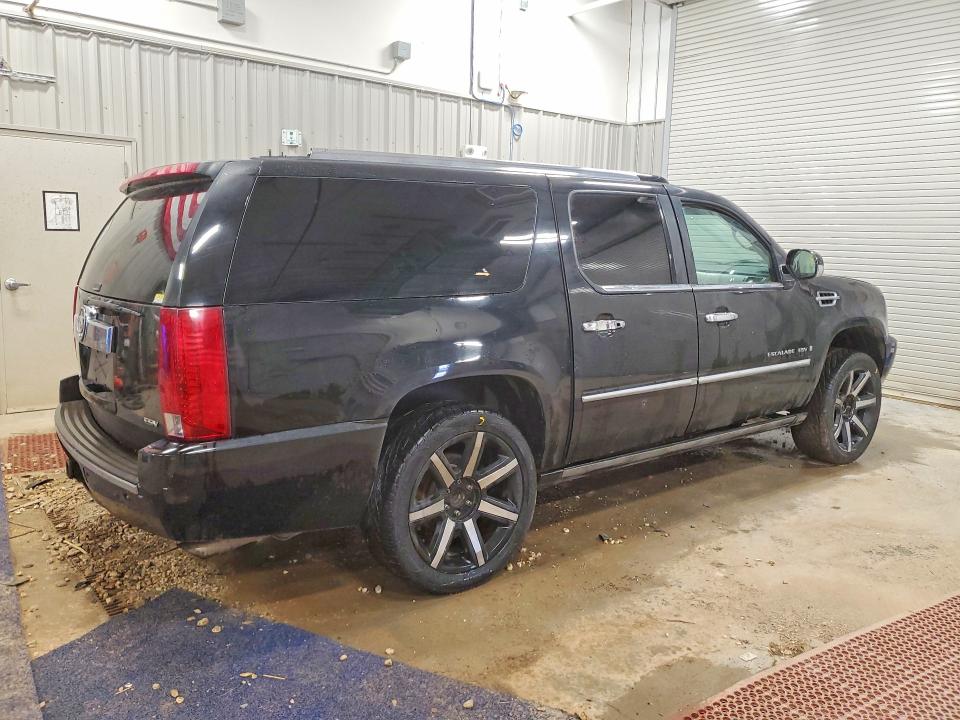 2007 Cadillac Escalade მანქანა იყიდება აუქციონზე, vin: 1GYFK668X7R286718, აუქციონის ნომერი: 78860065
