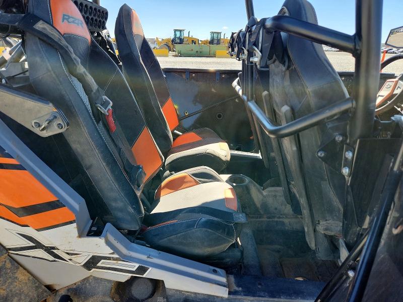 2018 Polaris Rzr Turbo მანქანა იყიდება აუქციონზე, vin: 3NSVFE92XHF798699, აუქციონის ნომერი: 47161566