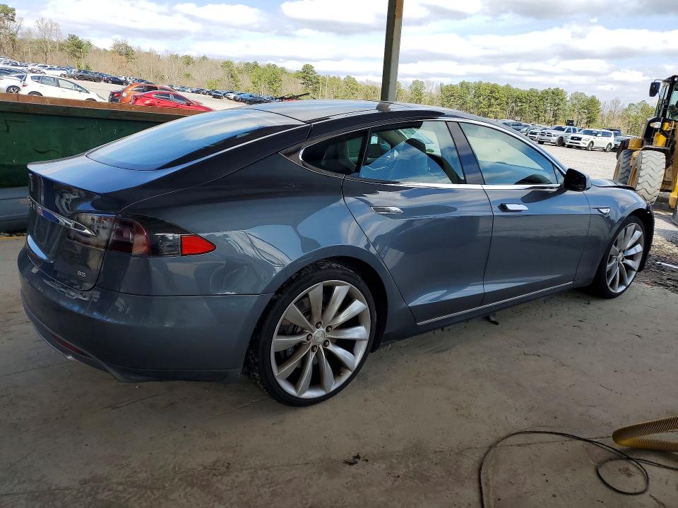 2012 Tesla Model S მანქანა იყიდება აუქციონზე, vin: 5YJSA1DN2CFP02389, აუქციონის ნომერი: 79251445