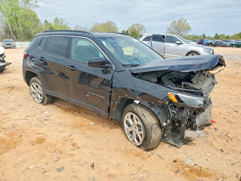 Продажа на аукционе авто 2024 Jeep Compass, vin: 3C4NJDBN0RT110176, номер лота: 48279176
