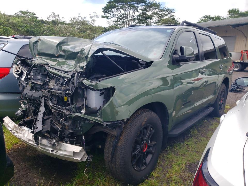 Auction sale of the 2020 Toyota Sequoia, vin: 5TDBY5G1XLS177427, lot number: 47328236