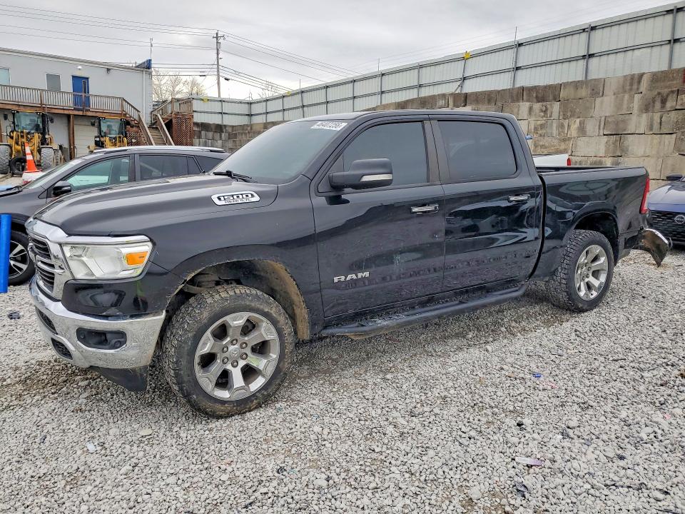 46407256 :رقم المزاد ، 1C6SRFFT4KN876084 vin ، 2019 Ram 1500 مزاد بيع
